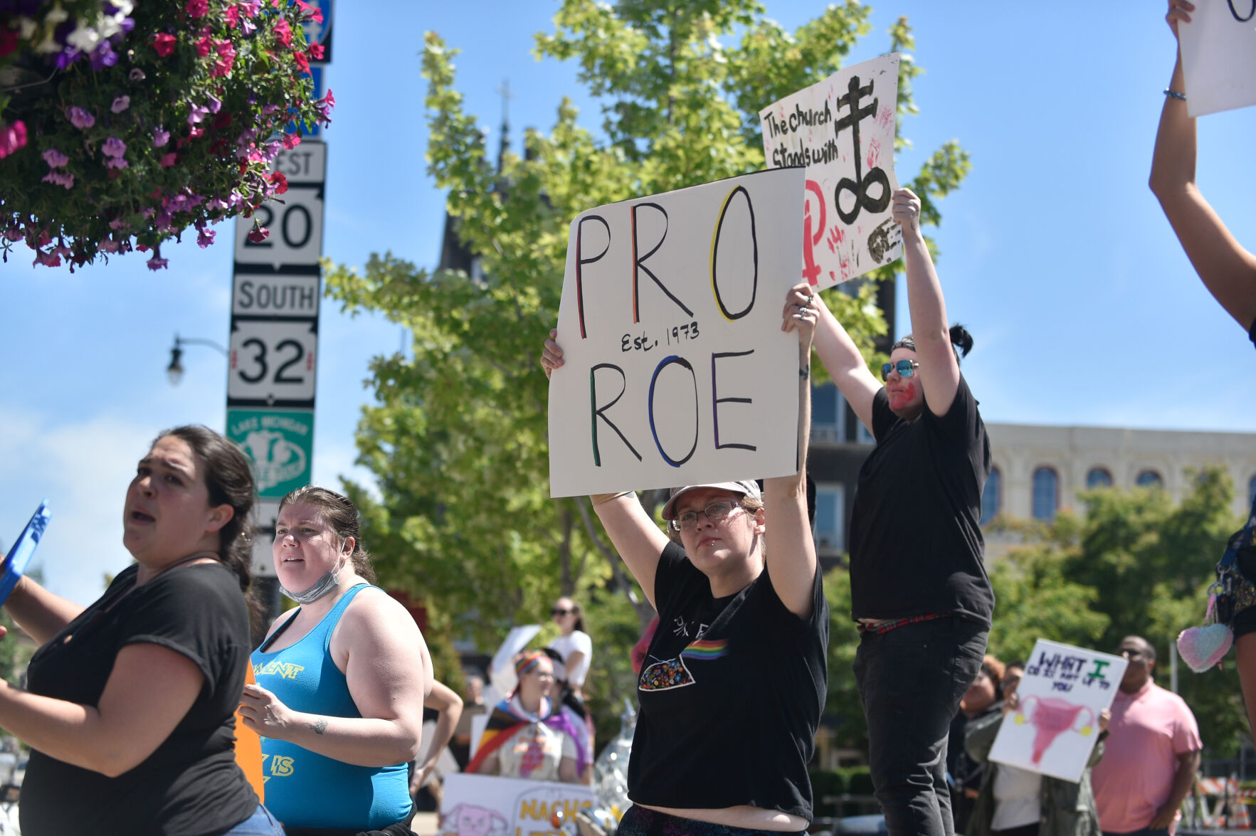 Pro-roe protesters